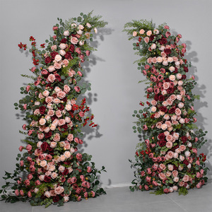 Arreglo Floral Moderno de Lujo Premium en PU con Plantas Verdes y Cuernos Rojos, Decoración de Fondo para Escenario de Boda, Hortensias y Rosas Artificiales - Product Image 1