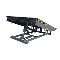 Niveleur de quai hydraulique industriel, rampe de chargement et de déchargement, plateforme en acier avec bande antidérapante pour la logistique d'usine