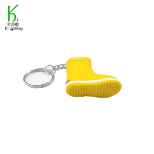 Bán Buôn 3D Cao Su Mềm PVC Mưa Khởi Động <span class=keywords><strong>Keyring</strong></span> Charming Logo Giày Hình Dạng Thiết Kế <span class=keywords><strong>Keychain</strong></span> - Product Image 4