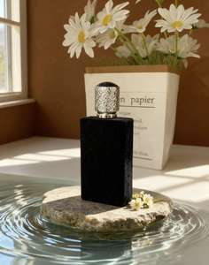 Perfume en Aerosol de Larga Duración con Aroma Floral y Frutal de Marca Popular para Hombres y Mujeres Árabes, Aroma Original - Product Image 2