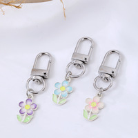 Pendentif de sac double face coloré à motif floral pour femme, porte-clés en alliage de zinc, cadeau de vacances pour enfant, pendentif de sac ou de clés de voiture