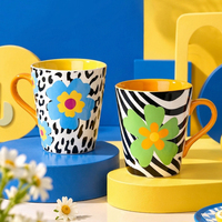 Mug en céramique créatif à rayures léopard et zèbre, design floral audacieux peint à la main, tasse à café colorée pour usage quotidien avec logo