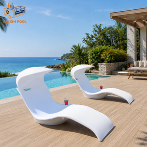 Chaise longue de piscine de luxe moderne, résistante à l'eau, pour bord de piscine - Product Image 5