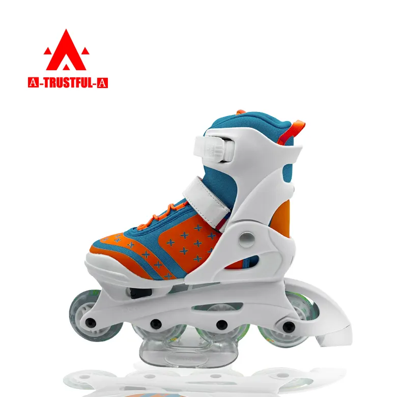 도매 전문 어린이 초보자 76*24mm 롤러 스케이트 조정 가능한 플라스틱 프레임 인라인 스케이트