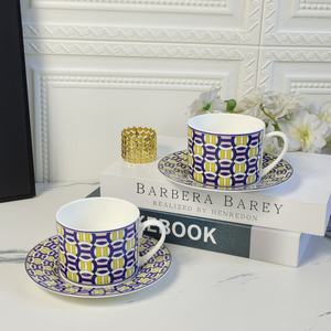 Vente flash - Ensemble de tasses à thé et soucoupes en porcelaine de luxe européenne rouge et bleue - Product Image 6