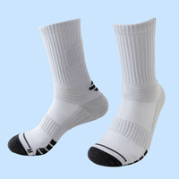 Chaussettes de sport professionnelles personnalisées avec logo, soutien de la voûte plantaire rembourré, respirantes, pour la course à pied et le basketball