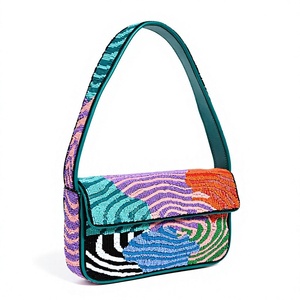 Bolso de Mano Floral Bordado de Moda, Diseño Rectangular Único, Textil de Algodón, Hecho a Mano, Bolsos de Hombro Artesanales - Product Image 5
