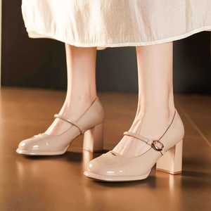 Zapatos Mary Jane de Tacón Cuadrado de Charol con Punta Redonda y Correa Única, Elegantes y a la Moda para Bodas y Fiestas - Product Image 2