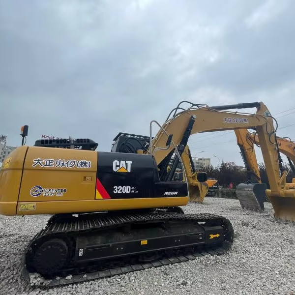 Гусеничный экскаватор Caterpillar, 20 тонн, б/у, 320, 320C