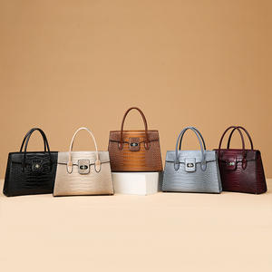 Conjunto de Tres Piezas de Bolsos de Mano Retro para Mujer, Bolso de Hombro con Correa Individual y Cierre de Cremallera, Cuero PU de Alta Calidad, Moda de Verano/Invierno - Product Image 2