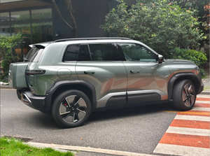 2025 BYD Leopard 3 Titanium 3e génération SUV <span class=keywords><strong>électrique</strong></span> pur nouvelle <span class=keywords><strong>énergie</strong></span> 5 portes 5 places boîte de vitesses automatique 4WD tout-terrain - Product Image 4