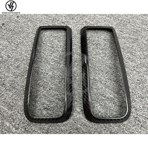 Couvre-clignotant arrière en fibre de carbone sèche pour Mercedes Benz Classe G W464 G63 G500 G580 2019-2024 Pièces automobiles - Product Image 4