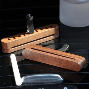 น้ำหอมปรับอากาศในรถยนต์ กลิ่นแบล็ควอลนัท ไม้หอม คลิปตกแต่งรถยนต์ ไม้กระจายกลิ่นในช่องแอร์รถยนต์ - Product Image 4