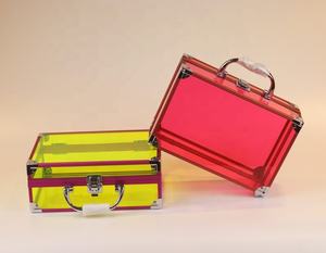 Jaune acrylique <span class=keywords><strong>maquillage</strong></span> organisateur mallette de <span class=keywords><strong>rangement</strong></span> usage spécial cosmétiques affichage étui de transport pour bijoux cheveux accessoires - Product Image 4