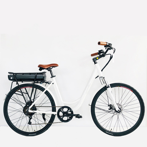 Vélo électrique de <span class=keywords><strong>ville</strong></span> 700C pour femmes, prêt pour le marché, stock bon marché, 500W, 48V, 14AH, bonne qualité, grande remise de 28 km/h - Product Image 1