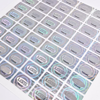 Autocollants de sécurité anti-contrefaçon personnalisés en forme de code QR holographique 3D de Chine, 2,4 x 1,6 cm, adhésifs, avec protection UV, en vente