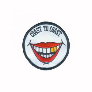 Toppe Ricamate Personalizzate con Cuore 3D in Tessuto Canvas per Cappelli, Giacche e Abbigliamento - Product Image 2