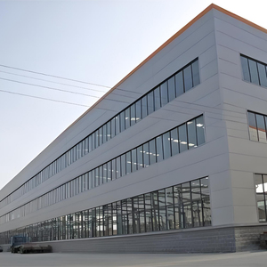China Steel Structure Factory's Turnkey Industrial Plant Solution Industrial Park Workshop Builder para gallineras - Product Image 1
