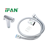 Système de douche IFAN avec pommeau de pulvérisation, tuyau flexible et étagère murale - Commandes en gros acceptées