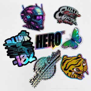 Etichetta Adesiva Olografica Argento Lucido Resistente ai Raggi UV e Impermeabile, Etichetta Personalizzata con Logo Fustellato e Glitter - Product Image 1