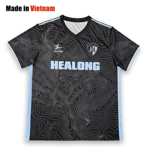 เสื้อฟุตบอลผ้าโพลีเอสเตอร์แบบแห้งเร็วระบายอากาศได้ดี - Product Image 1