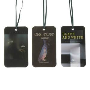 แผ่นหอมปรับอากาศแบบแขวนสำหรับตกแต่งภายใน<span class=keywords><strong>รถ</strong></span>ยนต์ <span class=keywords><strong>ตู้</strong></span>เสื้อผ้า <span class=keywords><strong>ตู้</strong></span>เก็บของ และลิ้นชัก - Product Image 1