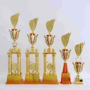 Fabrication de trophées en plastique personnalisés à bas prix, de haute qualité, avec logo universel, taille L, modèle SZ01 - Product Image 3