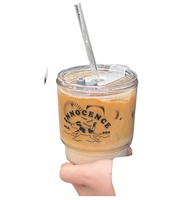 NEWELL Tasse en verre style coréen avec motif de chiot de dessin animé, couvercle avec paille articulée, qualité alimentaire, réutilisable, mug de voyage pour couples, café