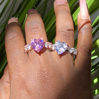 Luxe nieuwe mode ijs-uitgevoerde bling waterdruppel roze pinky bling CZ ringen voor meisjes vrouwen charme Valentijnsdag sieraden cadeau