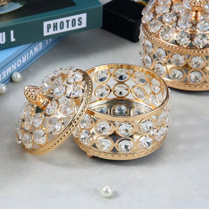 Boîte à bijoux européenne exquise et créative en cristal Nouveau rangement en métal haut de gamme pour bagues, perles, disponible en grandes, moyennes et petites tailles - Product Image 4