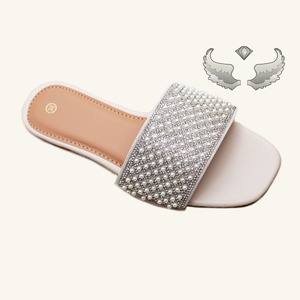 Sandalias y Pantuflas de Mujer Ligeras y Transpirables con Suela Plana, Diseño Nuevo y Popular de Verano, Venta al Por Mayor - Product Image 2