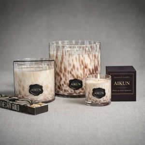 Vela aromática de cera de soja natural AIKUN con aroma a flor de naranjo y vainilla cremosa para recuerdos de boda al por mayor - Product Image 1