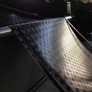 <span class=keywords><strong>Tapis</strong></span> de sol en <span class=keywords><strong>caoutchouc</strong></span> à plaque diamantée anti-dérapante pour fourgons extérieurs, entrepôt, <span class=keywords><strong>atelier</strong></span>, passerelle, cages pour animaux - Product Image 3