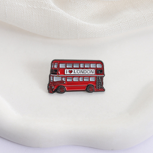 Adoro la spilla con spilla rossa <span class=keywords><strong>a</strong></span> due piani per gli amanti della cultura della città con spilla con risvolto per viaggiatori, regalo di gioielli Souvenir per amici - Product Image 3