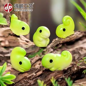 Figurines miniatures de caméléon en résine, ornements de bureau qui brillent dans la nuit, décorations animales pour enfants et adultes - Product Image 2