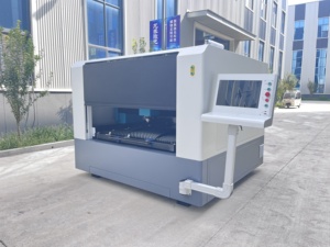 2kw 3kw 6kw Enclosed Mini Fiber <strong>Laser</strong> <strong>Cutter</strong> - CE Certified European Standard <strong>for</strong> Factory Metal Cutting - Product Image 2