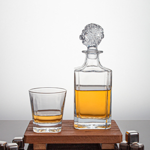 Thời Trang Cũ Độc Đáo Rượu Vang Decanter Với Gỗ Chủ Và Bóng Đá Bóng Rổ Trái Đất Stopper 800Ml Thủy Tinh Trong Suốt Chai - Product Image 4