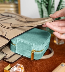 Organisateur de bijoux de voyage en velours bleu vert avec miroir, articles préférés, meilleurs cadeaux - Product Image 5