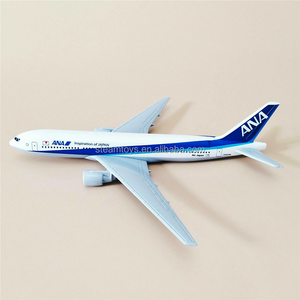 Modèles d'avions japonais en métal moulé sous pression ANA 777-200ER à l'échelle 1/400, modèle d'<span class=keywords><strong>avion</strong></span> pour <span class=keywords><strong>collection</strong></span> - Product Image 5