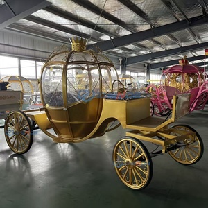 Chariot de mariage élégant en forme de citrouille Cendrillon, traîné par des chevaux, pour une décoration de conte de fées de princesse - Product Image 6