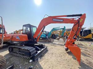 Oferta Especial: Excavadora Hidráulica Doosan DH60-7 Modelo 2023 de Alta Calidad, 6 Toneladas, Pocas Horas de Uso, de Segunda Mano, con Caja de Cambios, Bomba, Rodamientos y Motor - Product Image 5