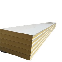 Panneau sandwich écologique en PU isolé, ignifuge et insonorisant pour chambre froide, hôtel, ferme, toit et mur