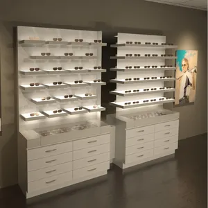 Optische Shop Design Holz Sonnenbrille Display Stand Showcase Benutzer definierte Brillen Store Regal Dekoration Brillen Vitrine
