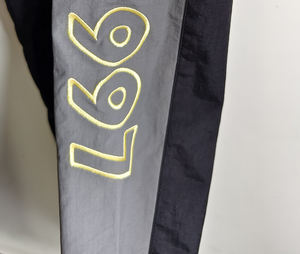 Chándales deportivos baratos de China para <span class=keywords><strong>hombre</strong></span> 2025, conjunto de chaqueta cortavientos de nailon de lujo con bordado personalizado para <span class=keywords><strong>hombre</strong></span> - Product Image 5