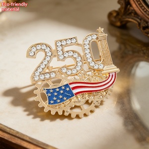 Broche commémorative patriotique en alliage de zinc incrustée de diamants pour le 250e anniversaire de l'indépendance des États-Unis 2026 - Product Image 2