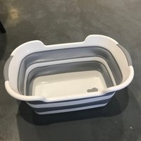 Baignoire pliable pour bébé en silicone gris écologique sans couvercle pour une utilisation en intérieur