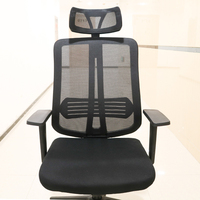 Chaise de Direction Moderne à Dossier Haut avec Appui-tête Réglable, Support Lombaire, Design Ergonomique en Maille, pour Bureau à Domicile, Pivotante en Métal Chromé et Bois