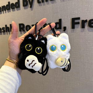 Porte-clés en peluche pendentif chat noir mignon fraise fraîche, ornement à suspendre pour sac d'école d'étudiant - Product Image 3