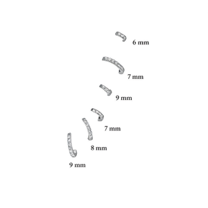 Orecchini a polsino E1322 con cristalli e strass, diametro interno 6mm, incastonatura a canale, gioielli minimalisti unisex - Product Image 1