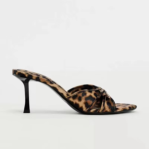 Sandalias de tacón alto con estampado de leopardo para mujer, estilo slingback, para verano 2026, sandalias de tacón de aguja a la moda, informales, para fiesta y uso diario - Product Image 3